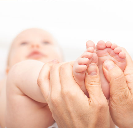 Newborn Chiropractic (0 – 6 months)